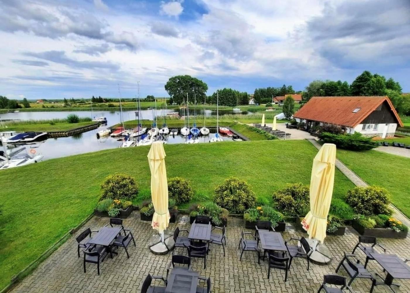 Hotel Marina Gorklo - Zurawi Kat Exterior foto